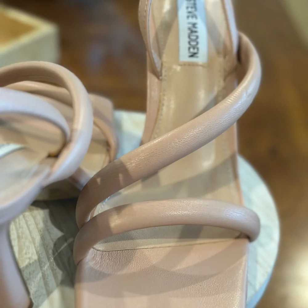 Steve Madden Tan Strappy Stiletto Heels - Picture 3 of 6